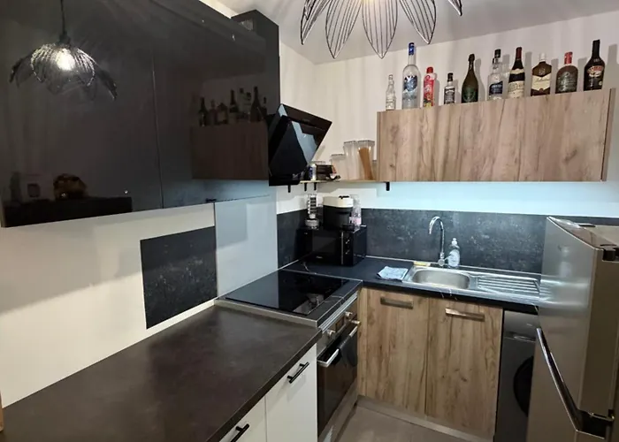 Grand Neuf * أجاكسيو